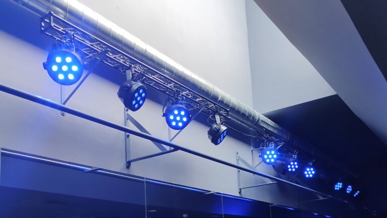 il·luminació Espectacular. Audiovisuales MisterMix