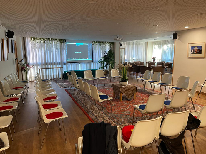 Sala Comunidad Bahá'i de Barcelona